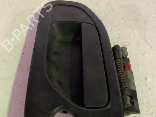 Used Front left exterior door handle Front left exterior door handle 37224152 37224152