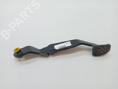 Used Break pedal DACIA DUSTER (HM_) 1.5 dCi 115 (HMAD) (116 hp) 23340707