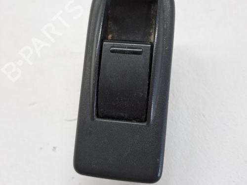 Used Right rear window switch SUZUKI VITARA (ET, TA, TD) 1.6 i 16V All-wheel Drive (ET, TA02, SE416) (97 hp) 26950518