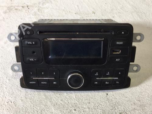 Used Radio Radio 39557981 39557981