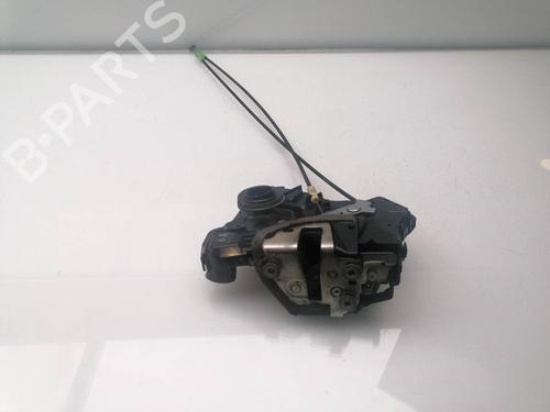 Used Front left lock TOYOTA RAV 4 III (_A3_) 2.2 D 4WD (ALA30_, ALA30R) (150 hp) 23384072