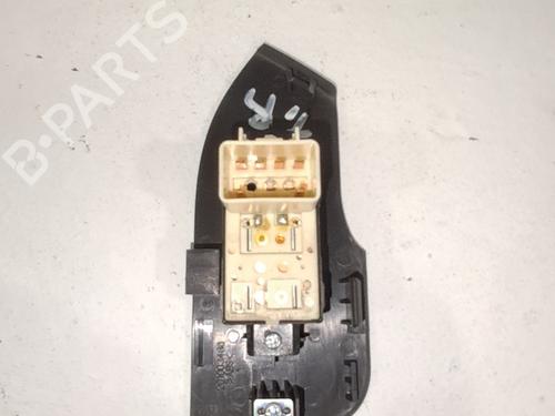 Right rear window switch CHEVROLET CAPTIVA (C100, C140) 2.0 D | BP36539987I28 - Image 2