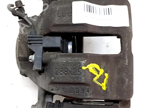 Used Right front brake caliper MERCEDES-BENZ C-CLASS (W203) C 200 Kompressor (203.045) (163 hp) 31286794