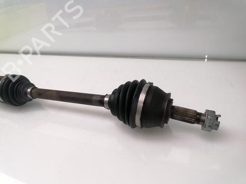 Arbre de transmission avant droit FIAT DOBLO Cargo (263_) 1.3 D Multijet (263WXU1A, 263ZXU1A, 263WYB1A, 263ZYB1A) (95 hp) 25999578