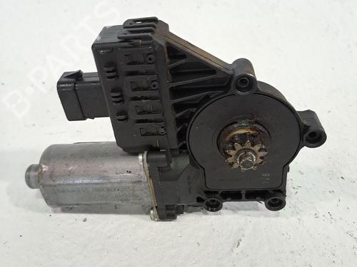 Fensterhebermotor vorne rechts für OPEL ASTRA H GTC (A04) 1.9 CDTi (L08) (150 hp) 24172724