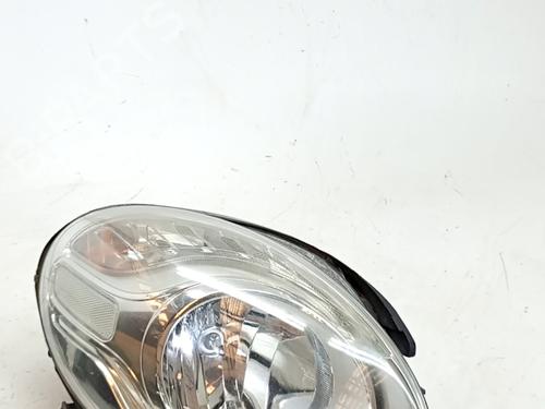 Phare droit FIAT 500L (351_, 352_) 1.4 (199LYB1B) (95 hp) 32104940