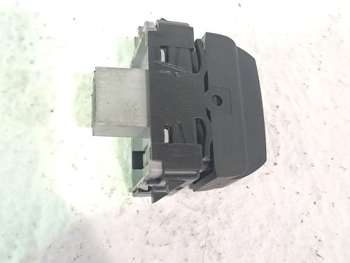 Switch RENAULT MEGANE III Hatchback (BZ0/1_, B3_) 1.2 TCe (BZ2B, BZ11) | BP28108507I30 