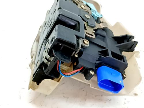 Front left lock VW GOLF V (1K1) 2.0 TDI 16V | BP31262276C98