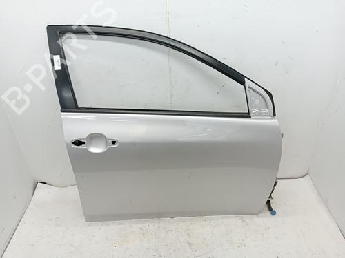 Used Right front door Right front door 23353621 23353621