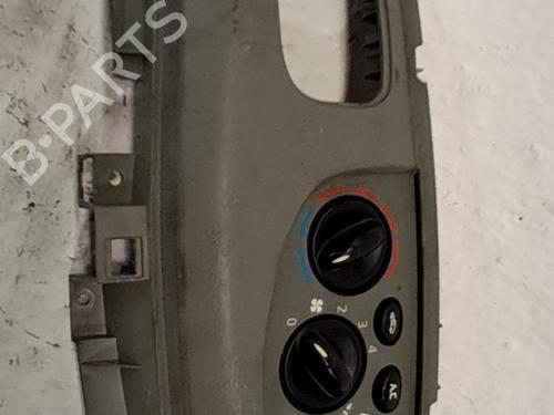 Used Climate control Climate control OPEL VIVARO A Van (X83) 1.9 DTI (F7) (101 hp) 33772543 33772543