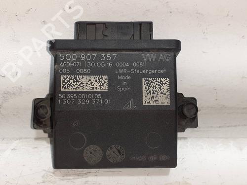Used Electronic module SEAT LEON ST (5F8) 2.0 TDI (150 hp) 25465164