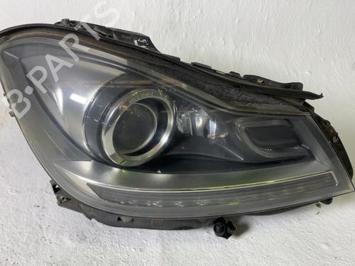 Højre forlygte Højre forlygte MERCEDES-BENZ C-CLASS (W204) C 250 CDI (204.003) (204 hp) 39741813 39741813