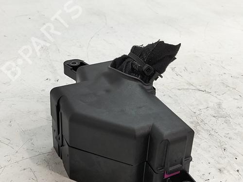 Fuse box VW GOLF V (1K1) 2.0 TDI | BP39429502E1 - Image 2