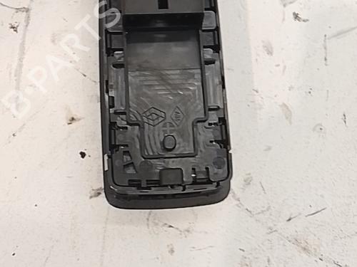 Left front window switch RENAULT CAPTUR II (HF_) TCe 130 (HFMF) | BP38419740I27 - Image 3