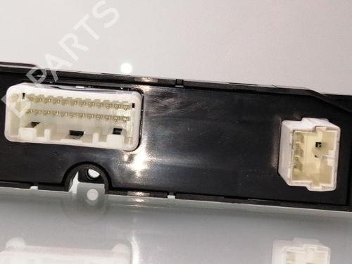 Switch KIA CEE'D Hatchback (ED) 1.6 CRDi 115 | BP23376903I30 