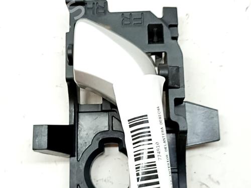 front-right-interior-door-handle-kia-stonic-yb-2017-32105269 main image