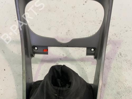 Used Shift knob Shift knob PEUGEOT 307 (3A/C) 1.6 16V (109 hp) 33772841 33772841