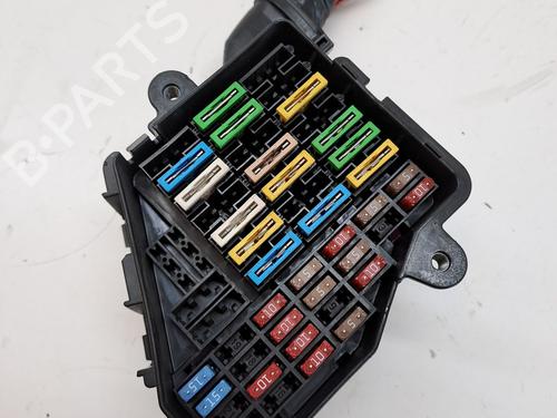 Used Fuse box SEAT EXEO (3R2) 2.0 TDI (120 hp) 26654394