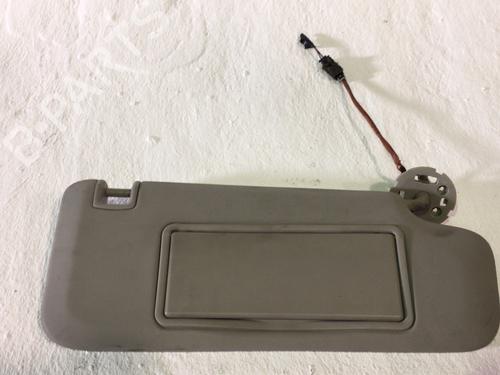 Used Right sun visor Right sun visor 38991223 38991223