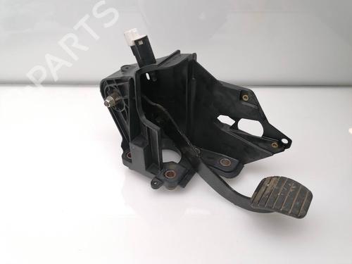 bremsepedal RENAULT MASTER III Platform/Chassis (EV, HV, UV) 2.3 dCi 145 RWD (UV0F, UV0E, HV0E, HV0F, HV0T, HV10,... (146 hp) 23420484
