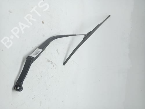 Used Front windshield wiper arm MITSUBISHI ASX (GA_W_) 1.8 DI-D (GA6W) (116 hp) 24189014