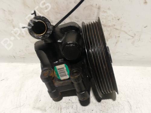 Used Steering pump FORD MONDEO I Saloon (GBP) 1.8 TD (88 hp) 25460469