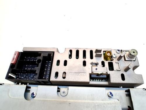 Autoradio AUDI A4 B7 (8EC) 2.0 TDI 16V (140 hp) 29991043