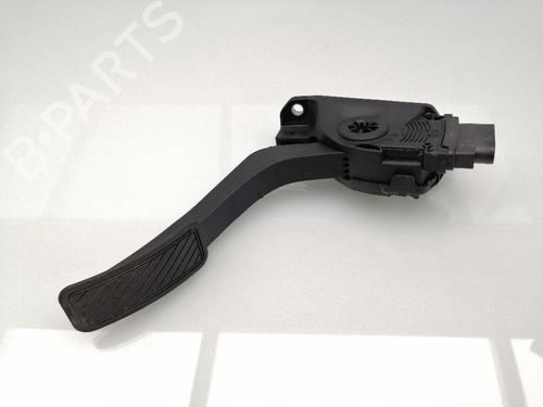 Used Pedal FORD FIESTA VI (CB1, CCN) 1.5 TDCi (75 hp) 23650512