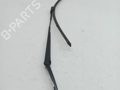 Used Front windshield wiper arm SEAT IBIZA V (KJ1, KJG) 1.0 TSI (95 hp) 23350785