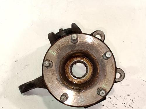 Used Right front steering knuckle Right front steering knuckle FORD MONDEO III (B5Y) 1.8 SCi (130 hp) 34182197 34182197