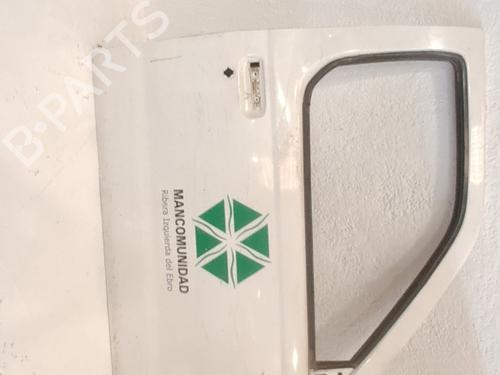 Used Right front door Right front door 38748882 38748882