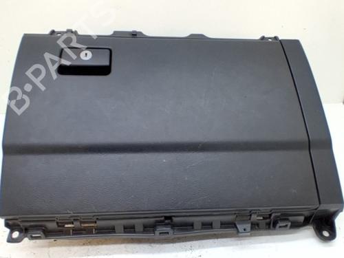 Used Glove box Glove box 39136973 39136973