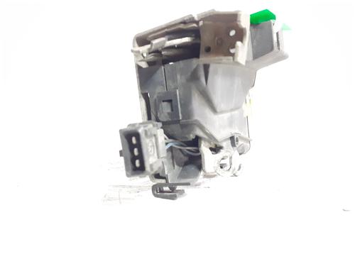 Used Front left lock AUDI 80 B4 Saloon (8C2) 2.0 E 16V (137 hp) 25459750
