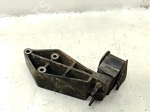 Used Engine mount Engine mount SUZUKI SWIFT III (MZ, EZ) 1.3 DDiS (RS413D) (69 hp) 34496791 34496791