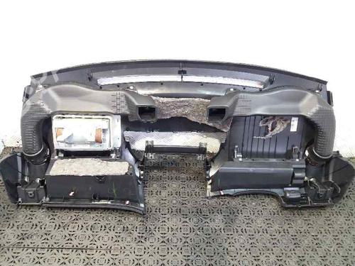 Used Dashboard TOYOTA YARIS (_P9_) 1.3 VVT-i (SCP90_, SCP90R) (87 hp) 23893104