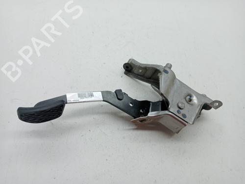 Used Clutch pedal NISSAN MICRA IV (K13K, K13KK) 1.2 (80 hp) 23352582