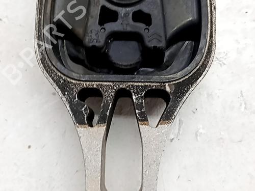 Used Gearbox mount Gearbox mount FIAT 600e / 600 (365_, 364_) Mild Hybrid (136 hp) 35779118 35779118