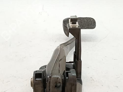 Bremsepedal Bremsepedal MERCEDES-BENZ A-CLASS (W176) A 200 CDI (176.001) (136 hp) 39741774 39741774