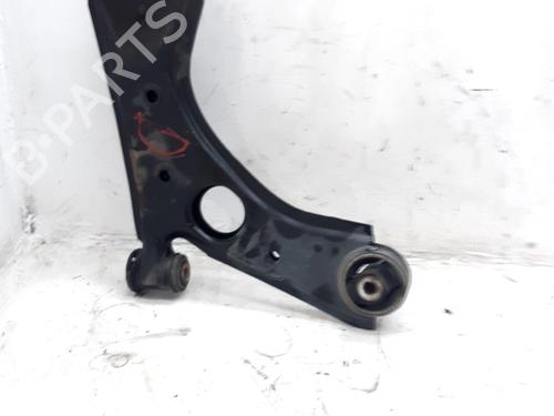 Used Right front suspension arm Right front suspension arm 38168302 38168302