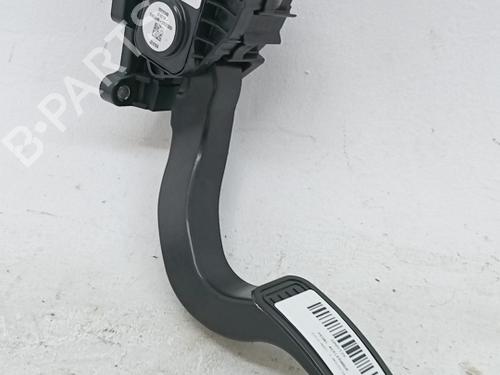Used Pedal Pedal TESLA MODEL 3 (5YJ3) EV (283 hp) 40546819 40546819