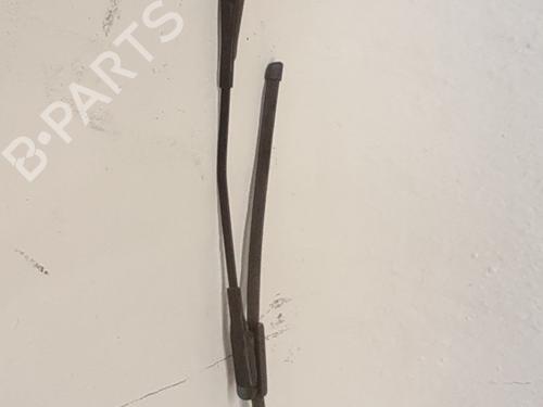 front-windshield-wiper-arm-opel-corsa-d-s07-2006-2007-2008-2009-2010-2011-2012-2013-2014-2015-37591240 main image