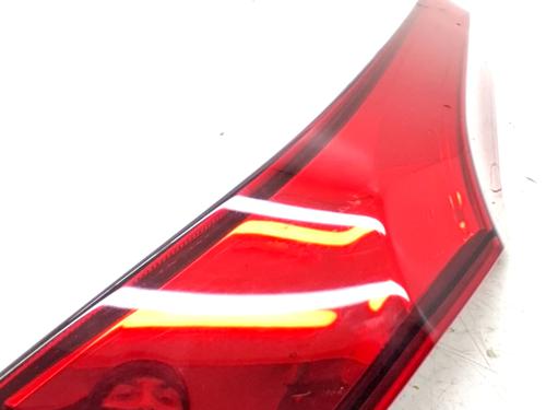 Used Right tailgate light HONDA JAZZ IV (GK_) 1.3 (102 hp) 32281557