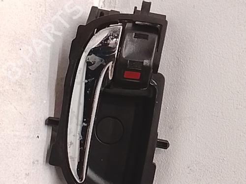 front-left-interior-door-handle-toyota-aygo-_b4_-2014-36377139 main image