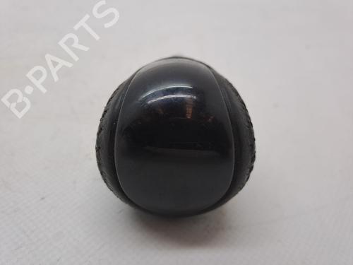 Shift knob TOYOTA YARIS (_P13_) 1.5 Hybrid (NHP130_, NHP130) | BP23358408I34 