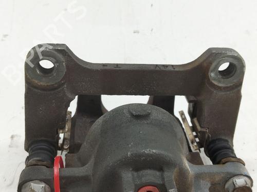 Bremssattel links vorne SUZUKI IGNIS I (FH) 1.3 4WD (RG413) | BP29302669M105 