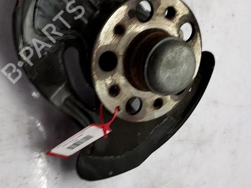 Used Right front steering knuckle Right front steering knuckle MERCEDES-BENZ CLC-CLASS (CL203) CLC 220 CDI (203.708) (150 hp) 34054792 34054792
