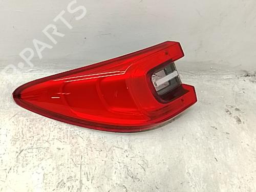 left-taillight-renault-kadjar-ha_-hl_-2015-36321554 main image