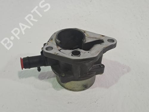 Used Vacuum pump RENAULT KANGOO Express (FC0/1_) 1.2 (FC01, FC0A, FC0F) (58 hp) 30622075