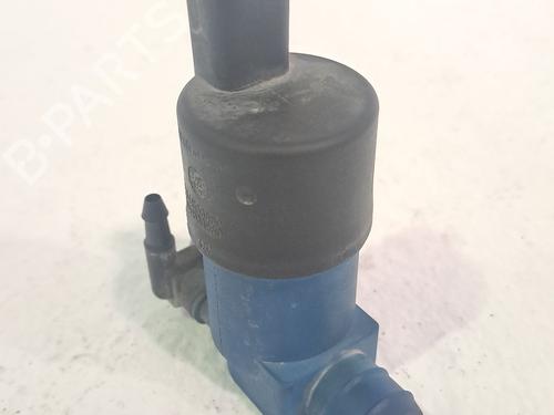 Used Washer pump RENAULT CAPTUR I (J5_, H5_) 1.5 dCi 90 (J5N4, J5M5, J5MW, J5M6, J5AL, J5AJ) (90 hp) 28959454