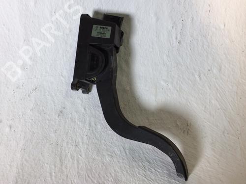 Used Pedal Pedal NISSAN TERRANO II (R20) 2.7 TDi 4WD (125 hp) 40546081 40546081
